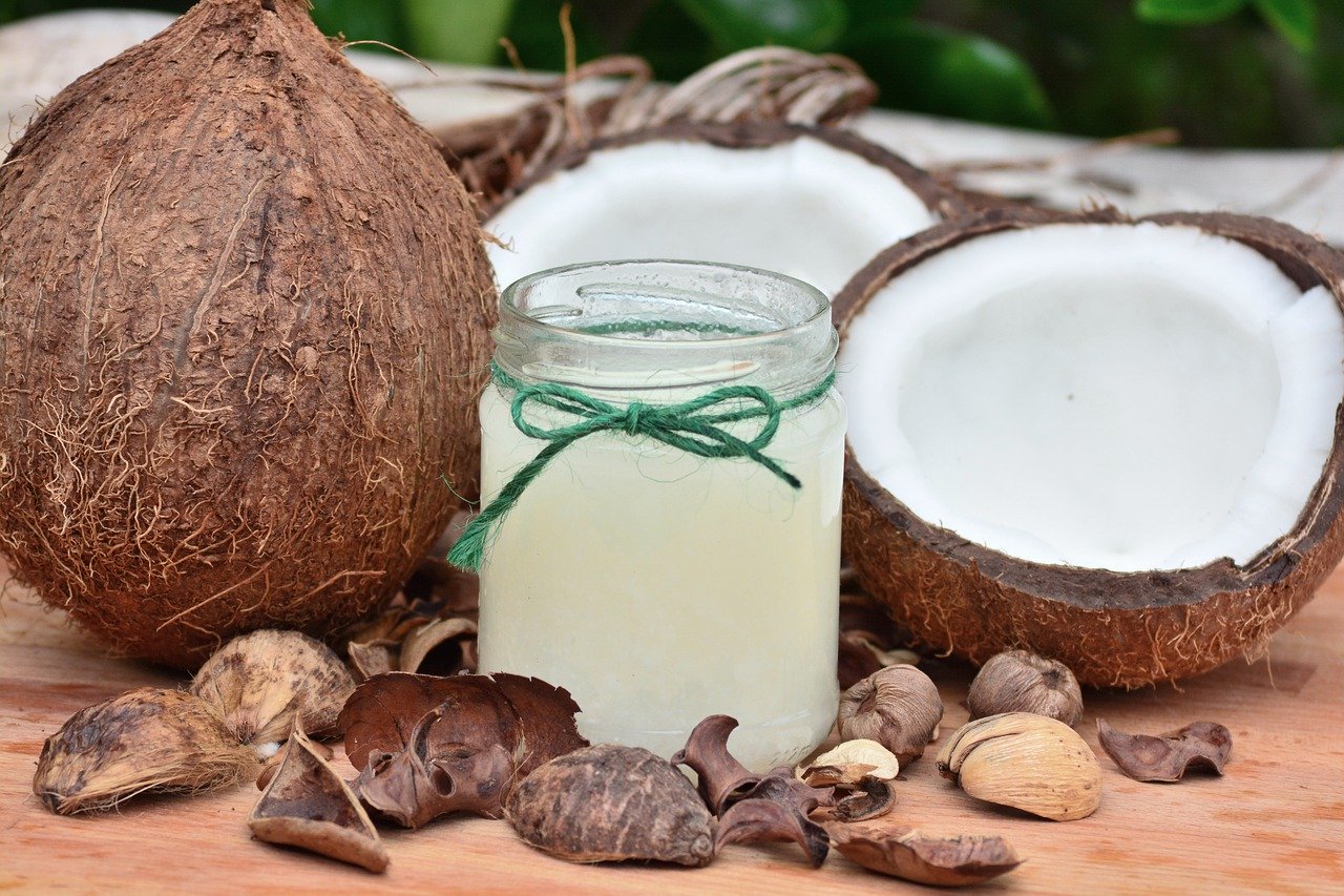 beneficiile-sapunului-de-cocos